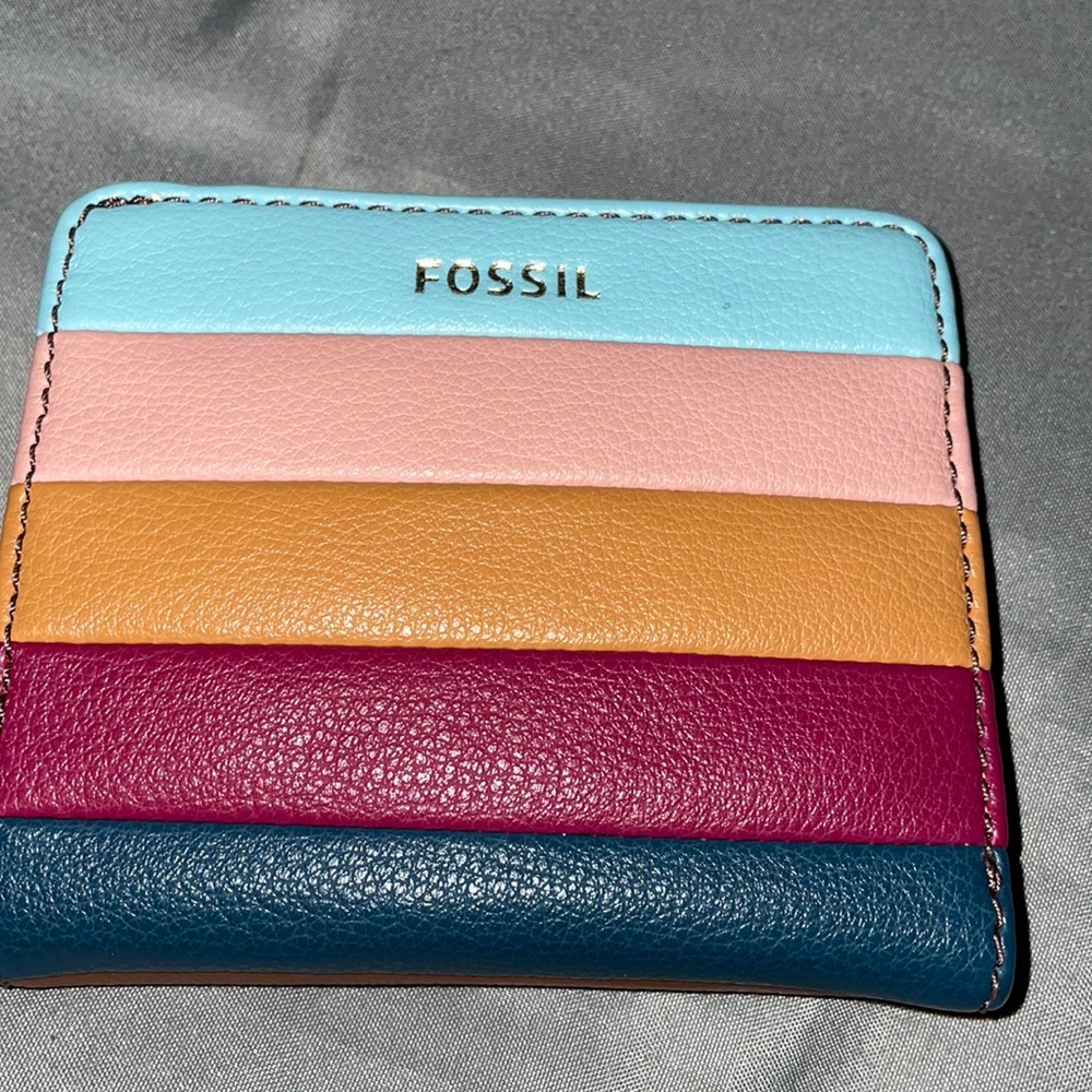 Fossil wallet